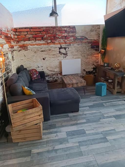 Dormir A L'Usine Loft Industriel Atypique Saint-Quentin-Lamotte-Croix-au-Bailly Ngoại thất bức ảnh